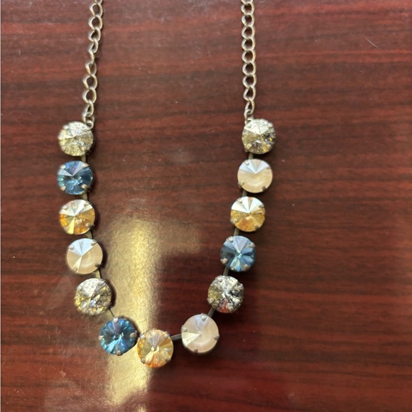 Elegant Multi-Color Crystal Necklace - Picture 2 of 2